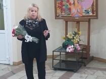 Выставку открывает Ольга Никитчик